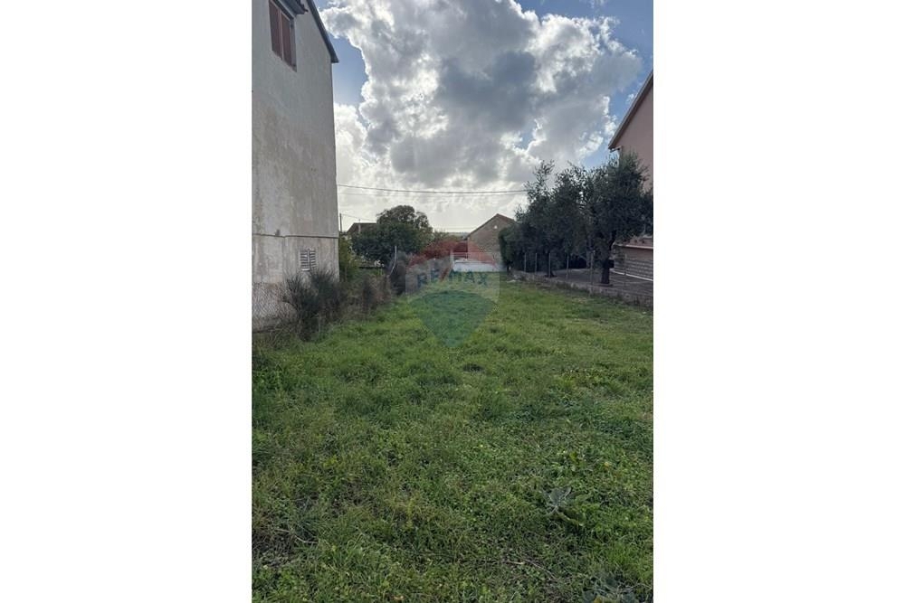 Zemljišče Gorica, Sukošan, 1.041m2