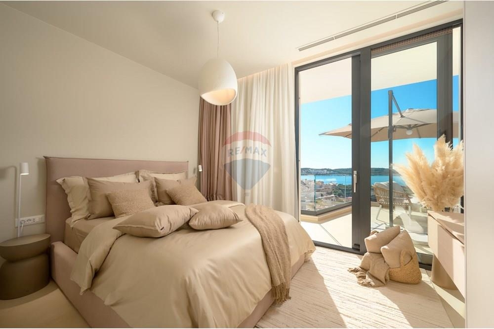 Hiša Čiovo, Trogir, 263m2