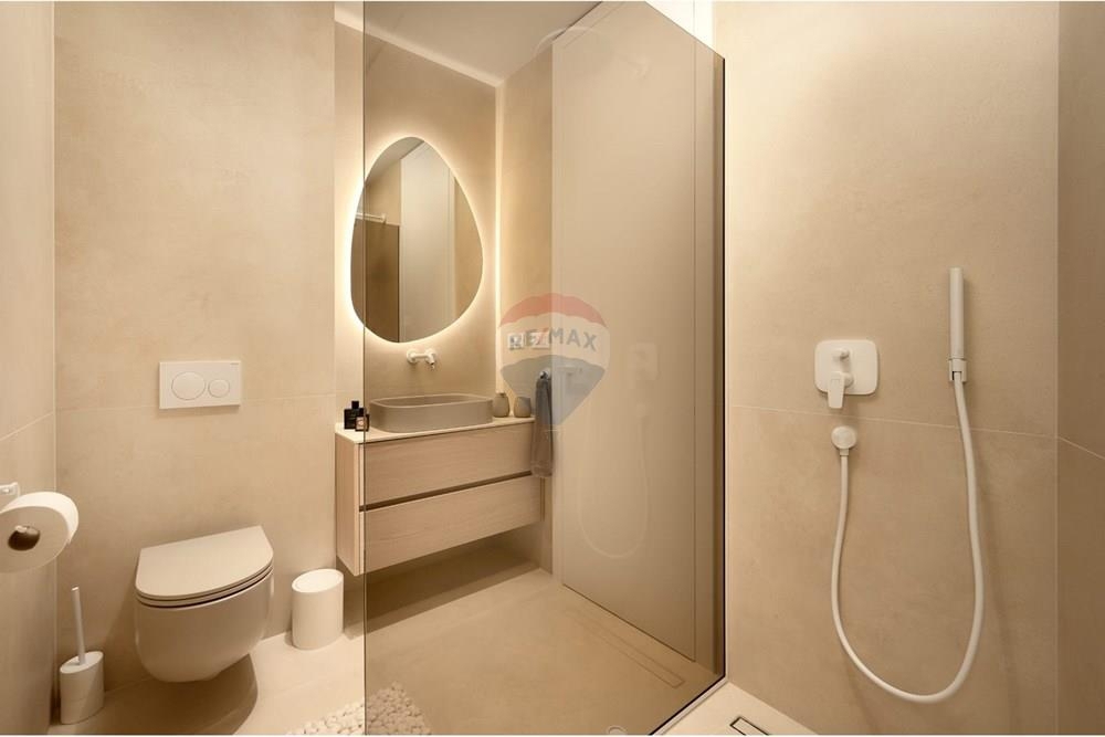 Hiša Čiovo, Trogir, 263m2