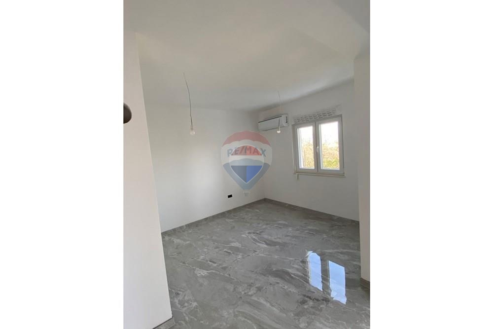 Hiša Pridraga, Novigrad, 150m2