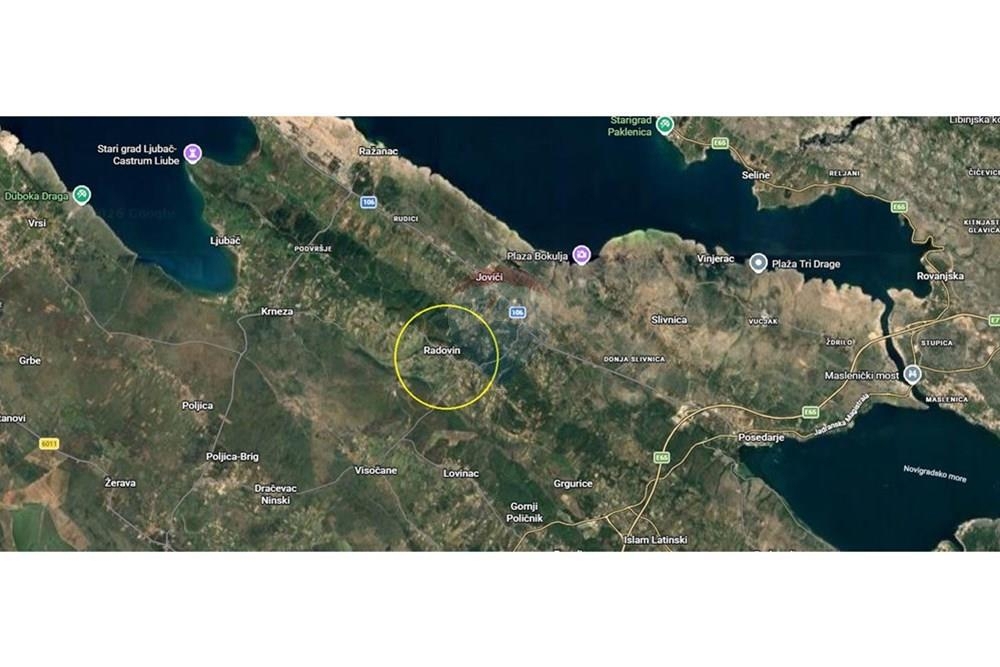 Zemljišče Radovin, Ražanac, 981m2