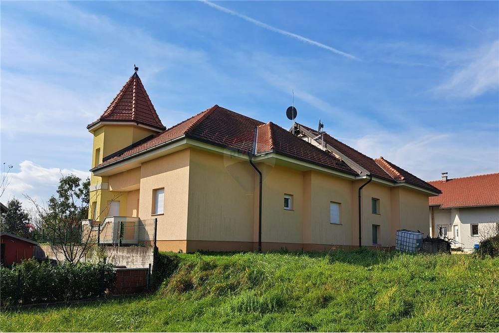 Hiša Hruševec Kupljenski, Zaprešić - Okolica, 1.163m2