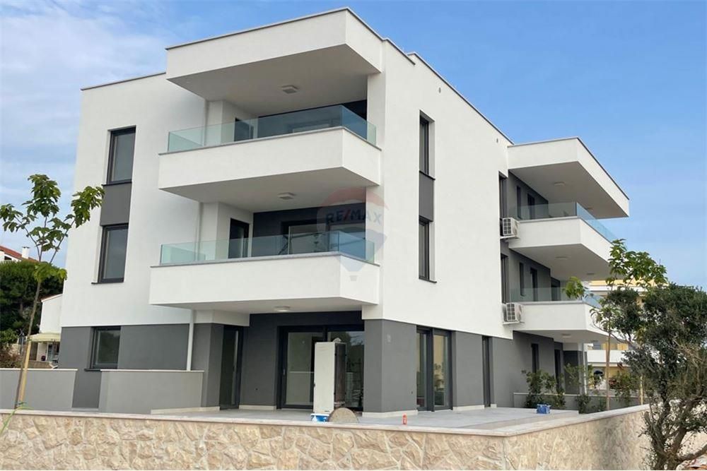Apartma Novalja, 117m2