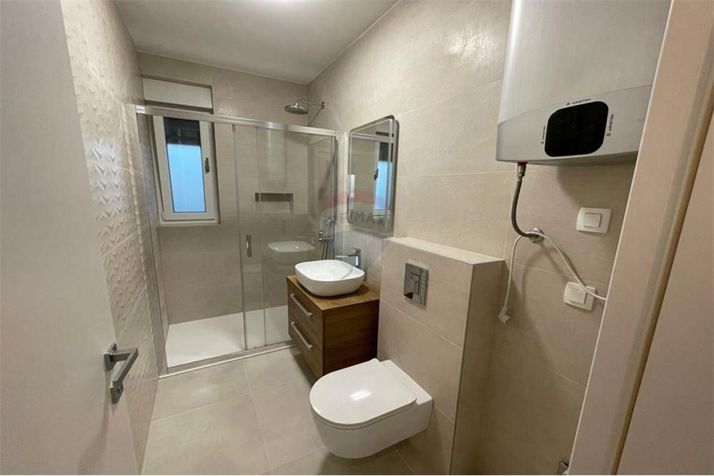 Apartma Novalja, 117m2
