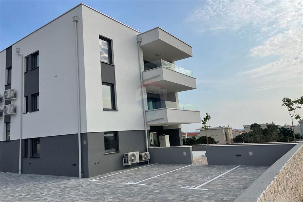 Apartma Novalja, 117m2