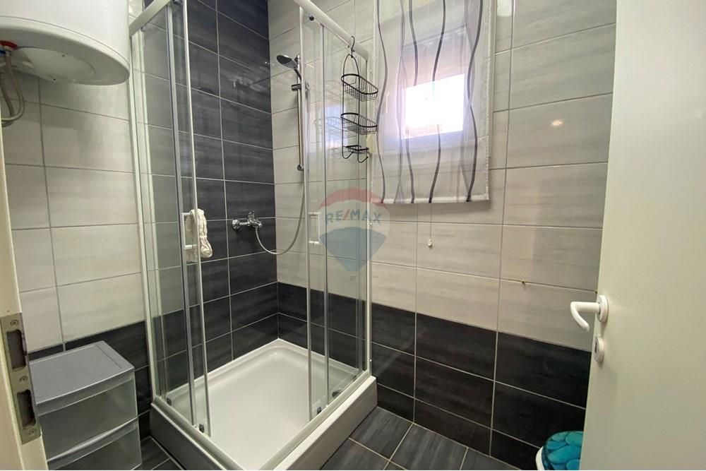 MASLENICA, PRITLIČNI APARTMA S POGLEDOM NA MORJE