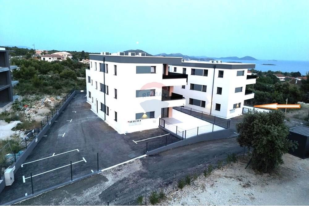 Stanovanje Pakoštane, 82,69m2