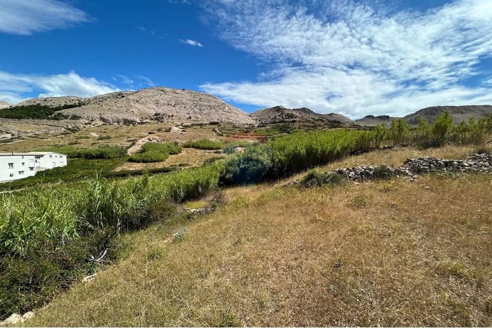Zemljišče Metajna, Novalja, 1.623m2