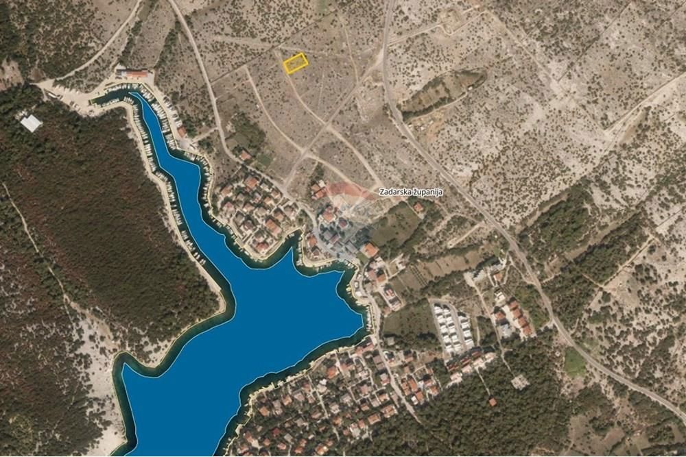 Zemljišče Šimuni, Pag, 901m2