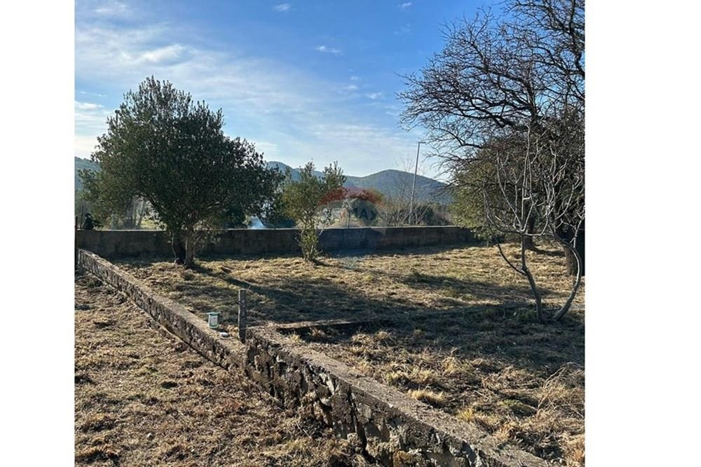 Zemljišče Banjevci, Stankovci, 1.015m2