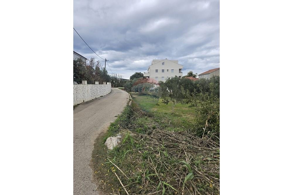 Zemljišče Pašman, 558m2