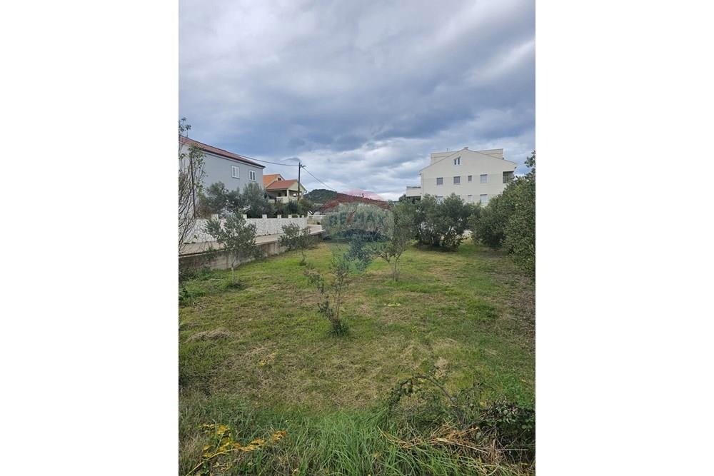 Zemljišče Pašman, 558m2