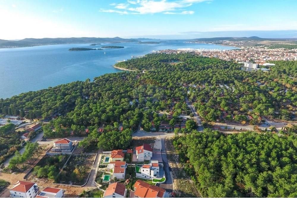 Hiša Biograd na Moru, 400m2