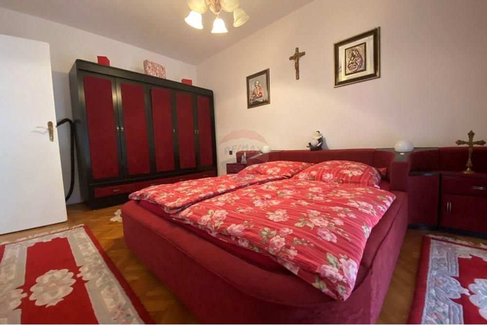ZADAR - SOKIN BRIG - DRUŽINSKA HIŠA S 4 SPALNICAMI