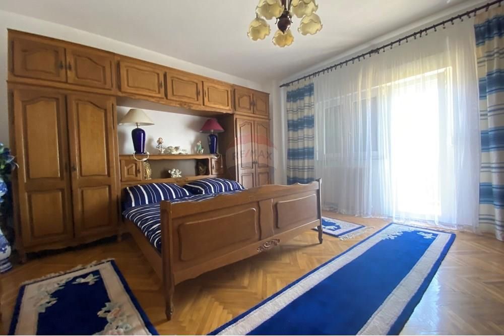 ZADAR - SOKIN BRIG - DRUŽINSKA HIŠA S 4 SPALNICAMI