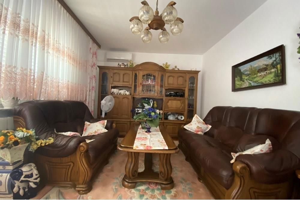 ZADAR - SOKIN BRIG - DRUŽINSKA HIŠA S 4 SPALNICAMI