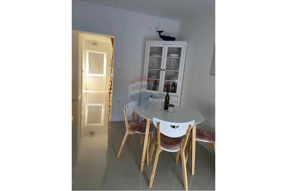 Apartma Tkon, 66,05m2