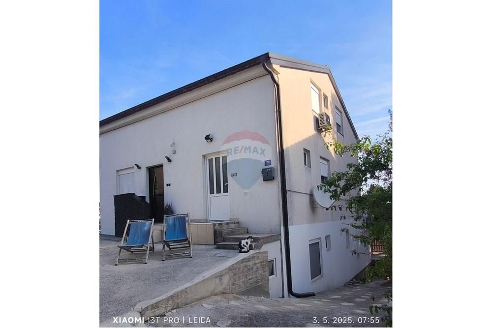 Apartma Tkon, 66,05m2