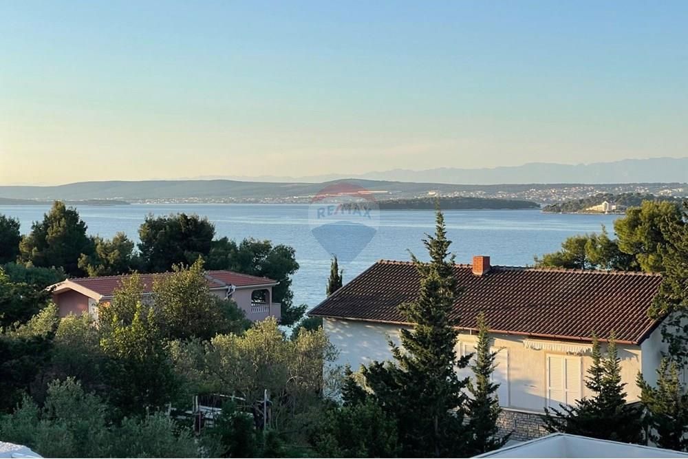 Apartma Tkon, 66,05m2