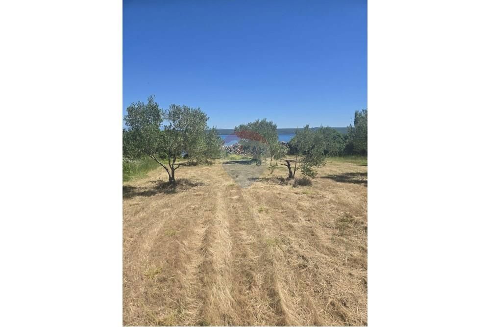 Zemljišče Dobropoljana, Pašman, 700m2