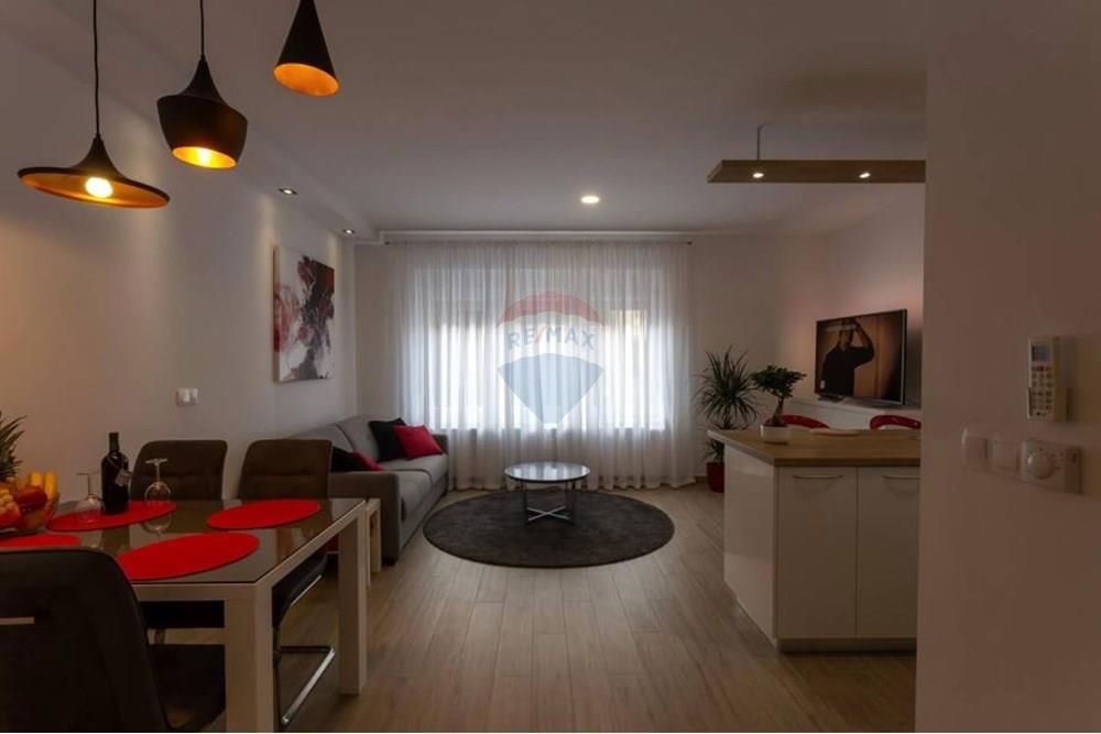 Stanovanje Donji grad, Donji Grad, 49m2