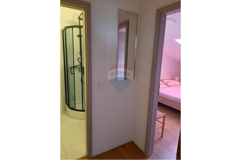 Stanovanje Stara Novalja, Novalja, 65m2