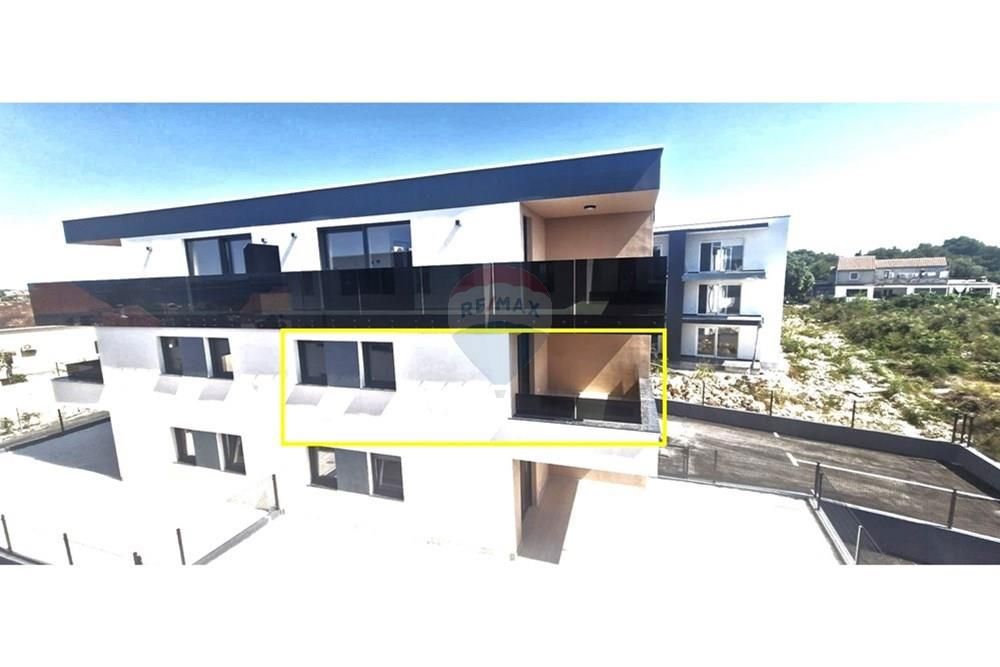 Stanovanje Pakoštane, 65,29m2