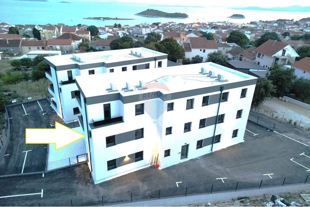 Stanovanje Pakoštane, 65,29m2
