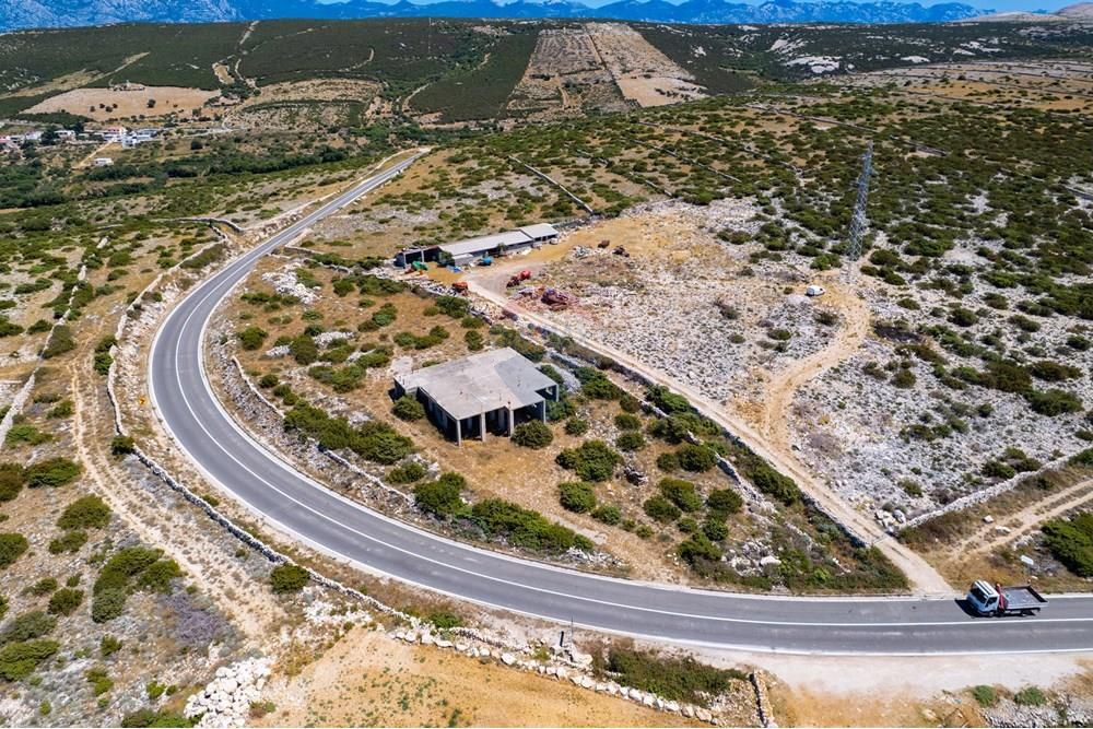 Zemljišče Kolan, 5.851m2