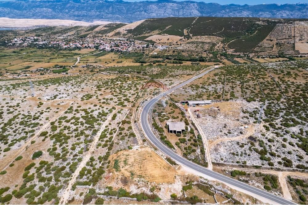 Zemljišče Kolan, 5.851m2