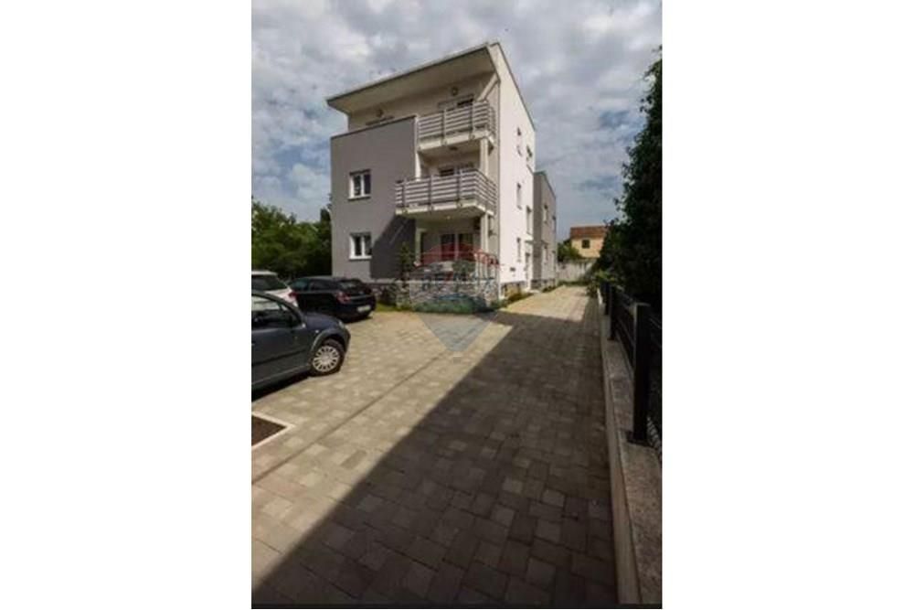 Stanovanje Biograd na Moru, 95m2