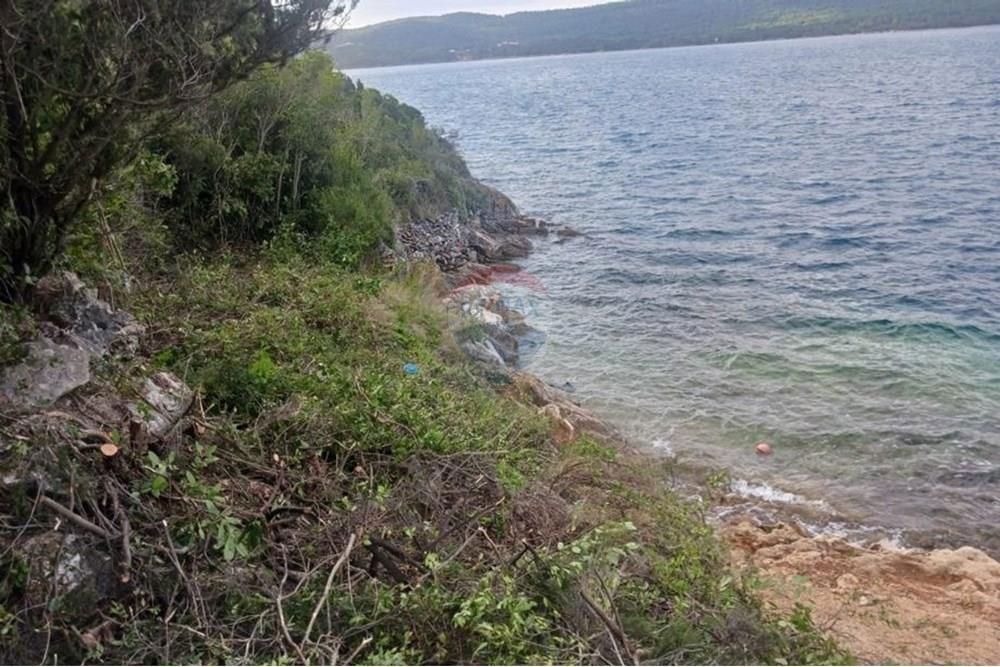 Zemljišče Zverinac, Sali, 1.066m2