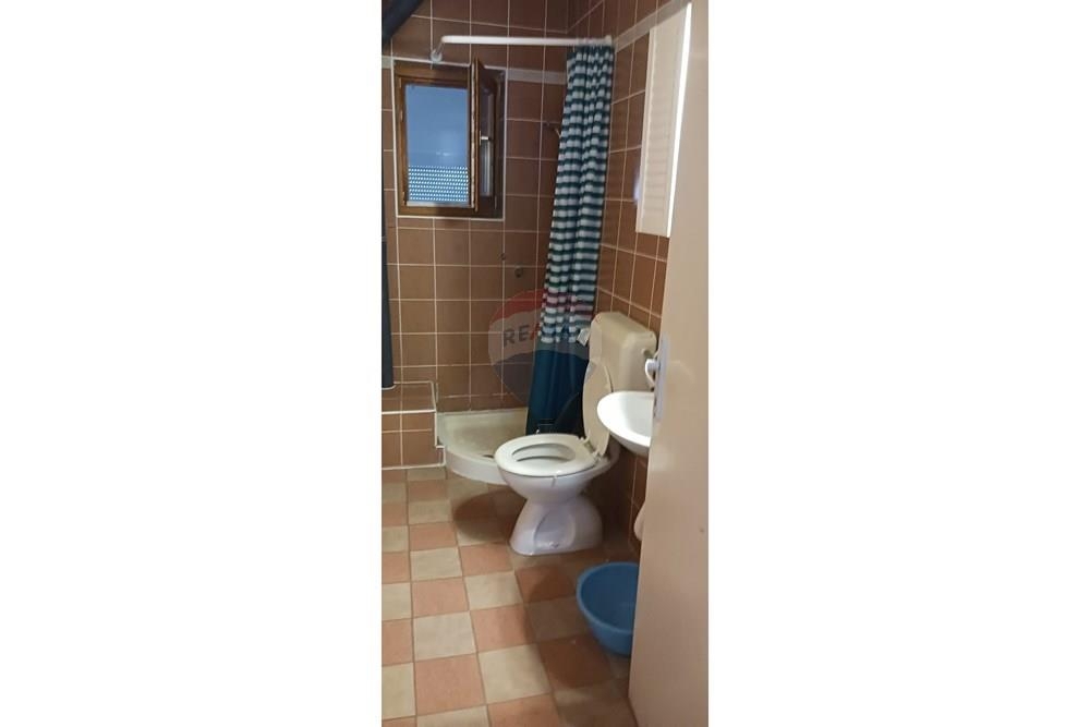 Hiša Sabunike, Privlaka, 233m2