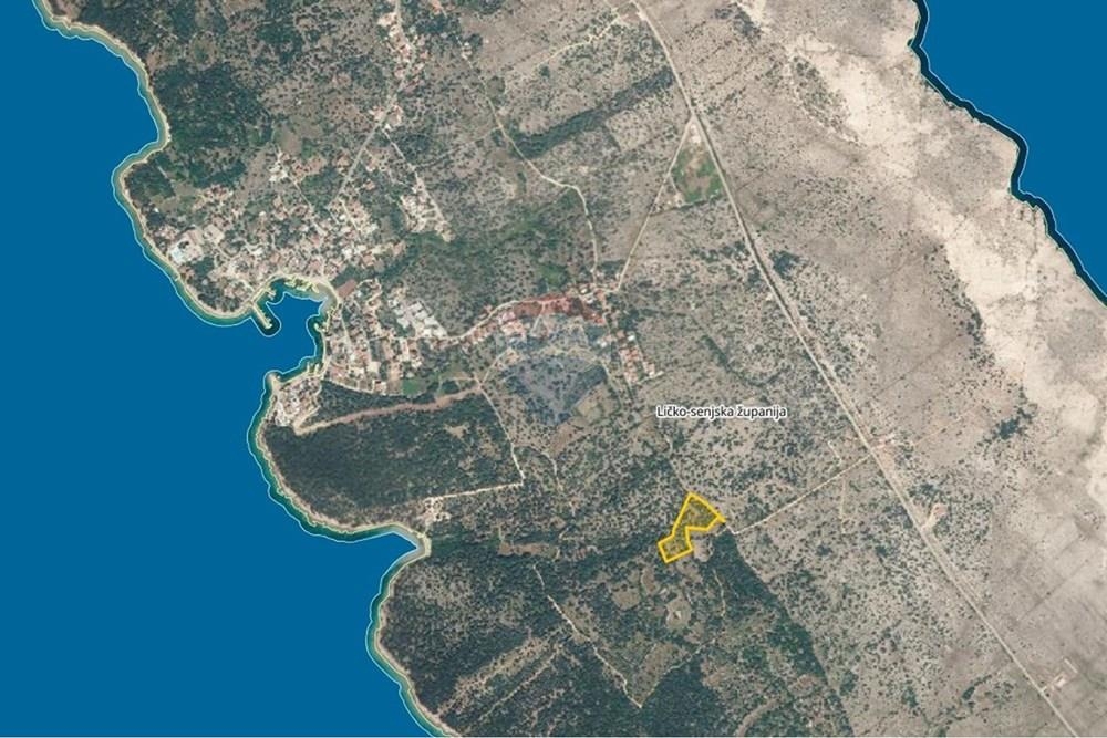 Zemljišče Novalja, 8.332m2