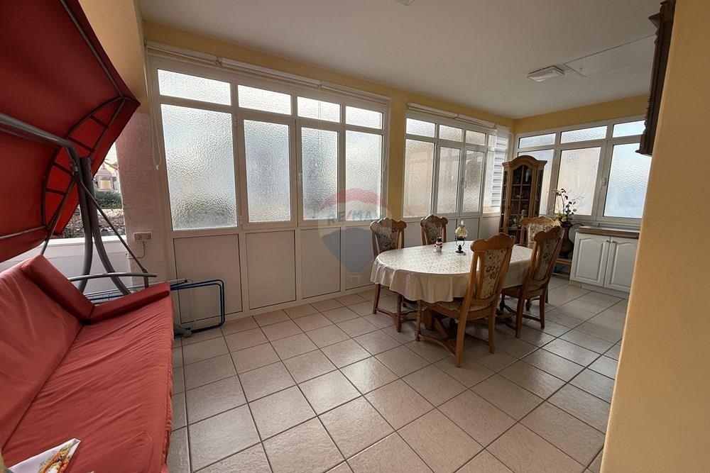 Hiša Turanj, Sveti Filip I Jakov, 211m2