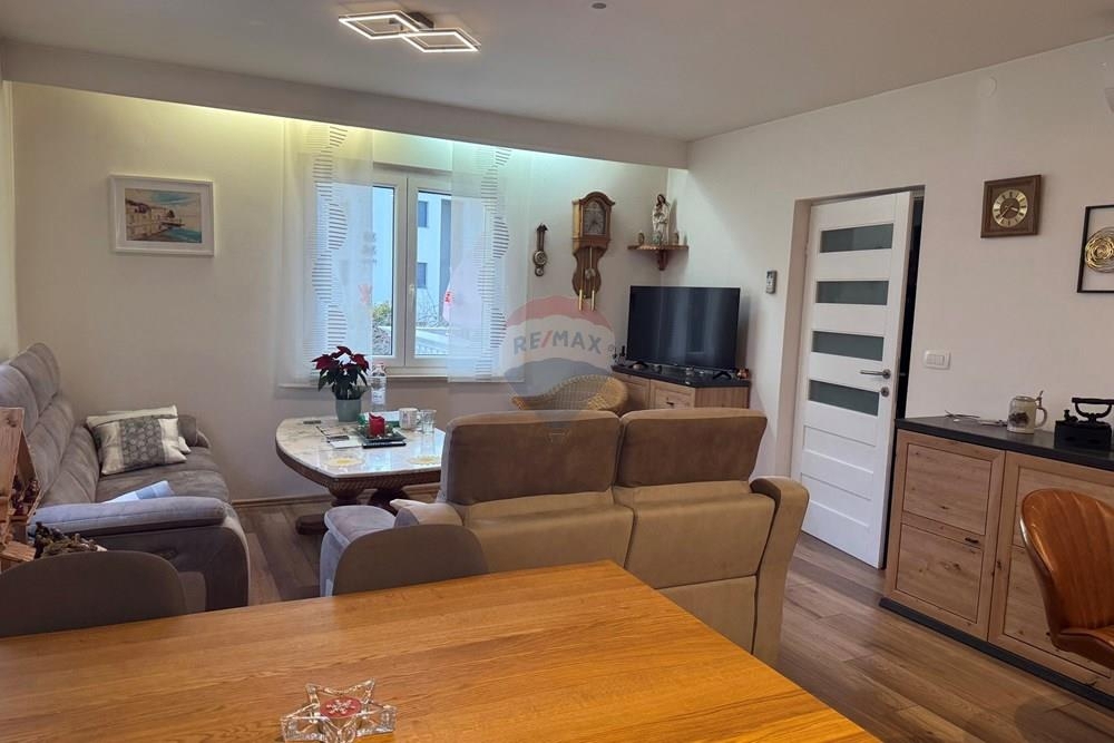 Hiša Turanj, Sveti Filip I Jakov, 211m2