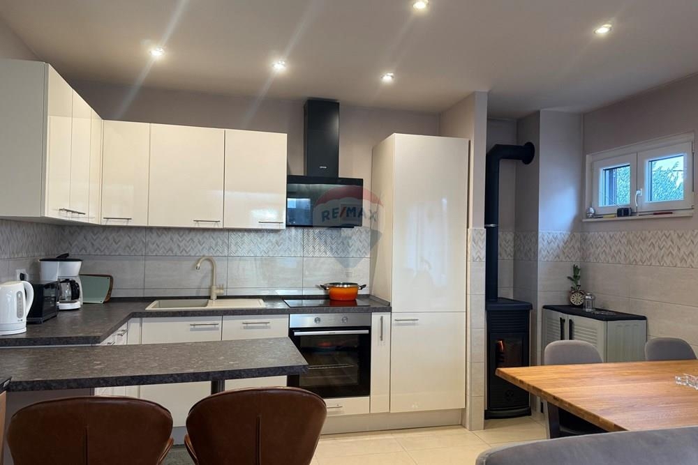 Hiša Turanj, Sveti Filip I Jakov, 211m2