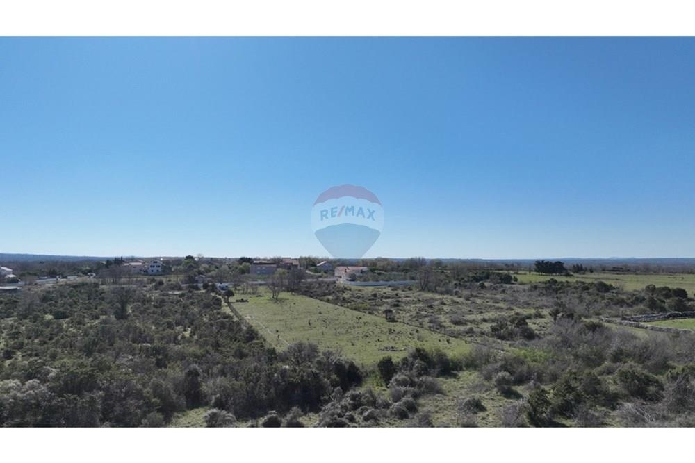 Zemljišče Poljica, Vrsi, 4.877m2