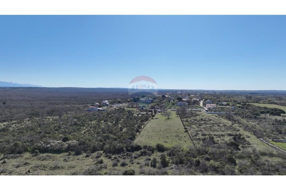 Zemljišče Poljica, Vrsi, 4.877m2