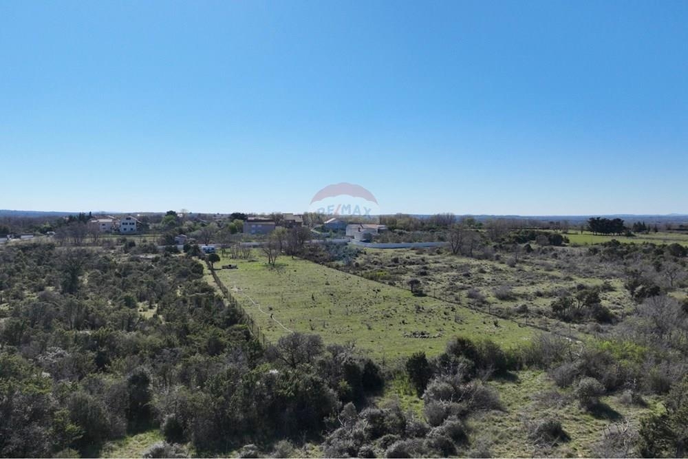 Zemljišče Poljica, Vrsi, 4.877m2