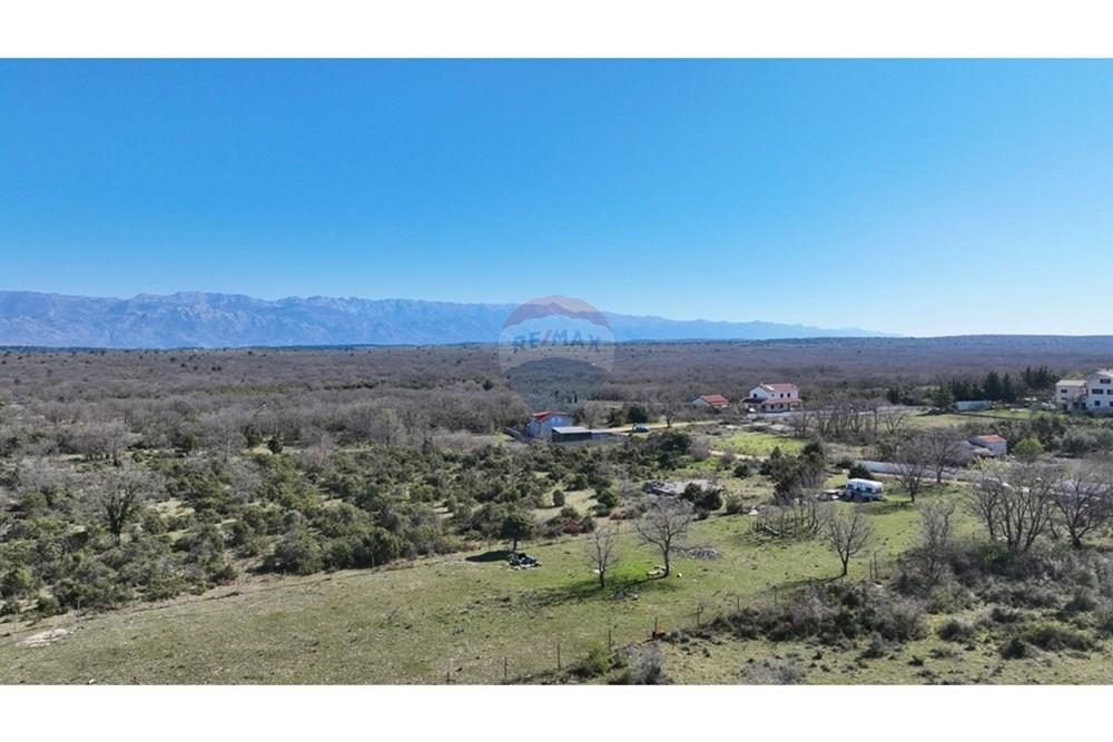 Zemljišče Poljica, Vrsi, 4.877m2