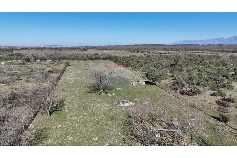 Zemljišče Poljica, Vrsi, 4.877m2