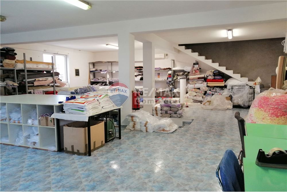 Poslovni prostor Smiljevac, Zadar, 388m2