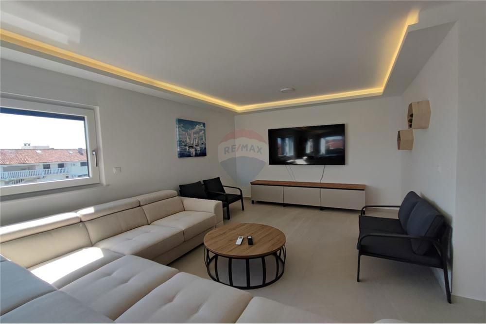 Apartma Privlaka, 151,53m2