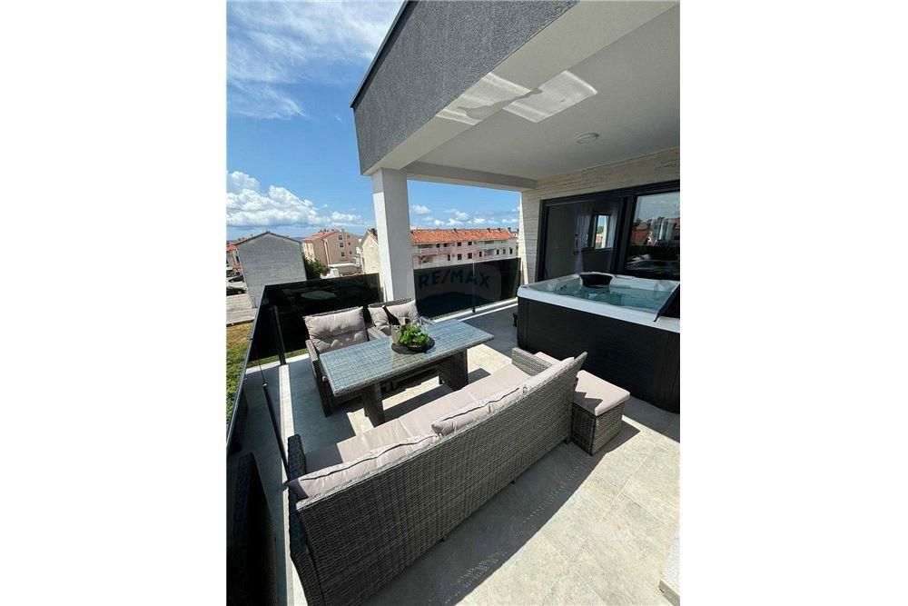 Apartma Privlaka, 151,53m2