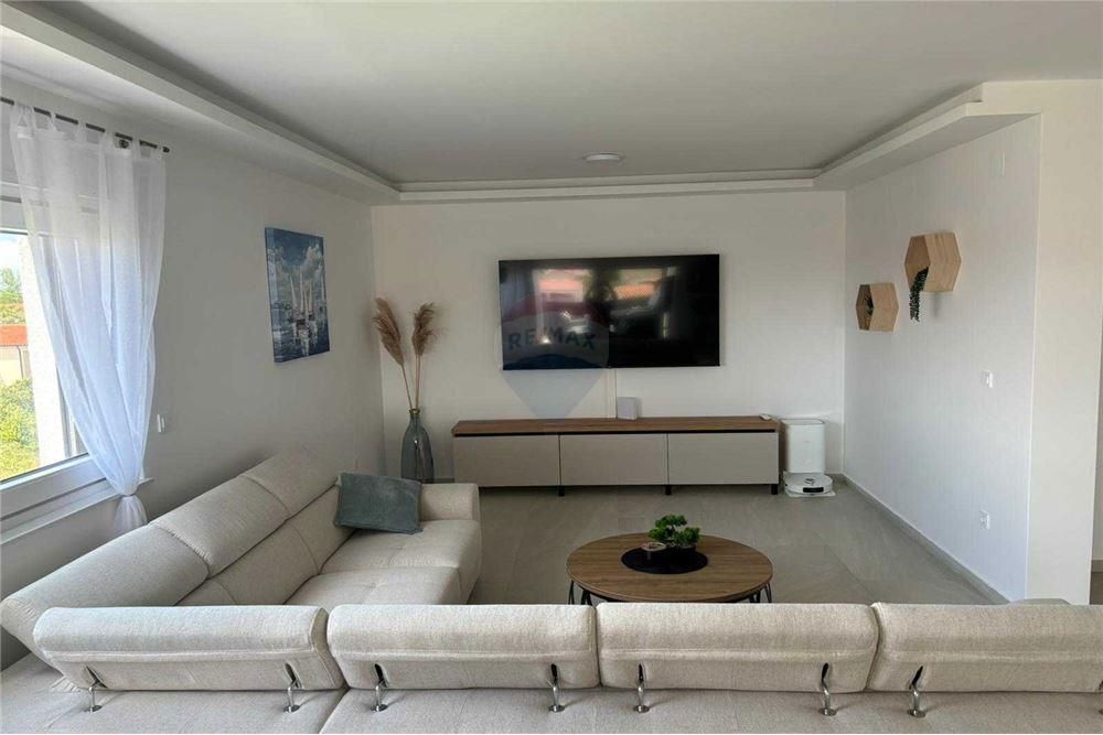 Apartma Privlaka, 151,53m2