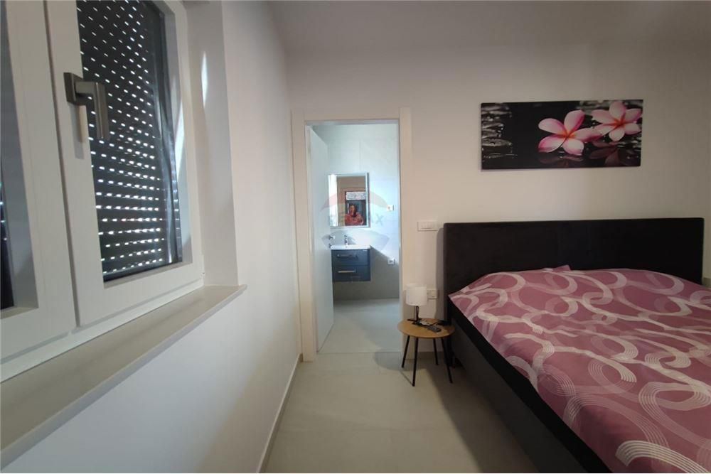 Apartma Privlaka, 151,53m2