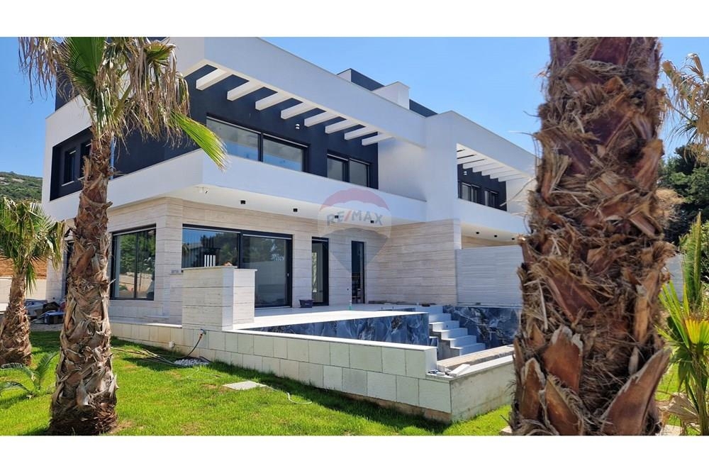 Hiša Stara Novalja, Novalja, 220m2