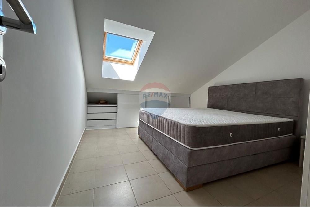 Stanovanje Novalja, 68,90m2