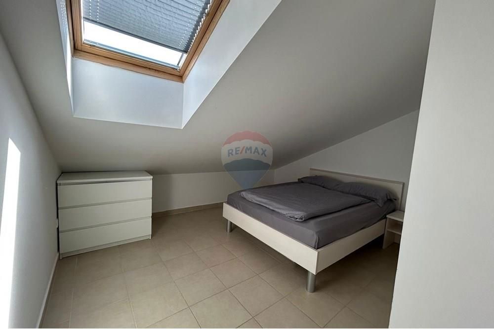 Stanovanje Novalja, 68,90m2